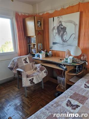 Apartament, 3 camere decomandate, RMB, Bacau. - imagine 9