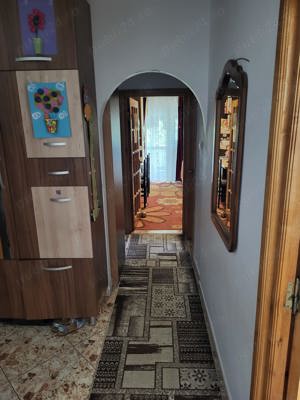 Vand Apartament 3 camere, 2 bai, piata deal - imagine 6