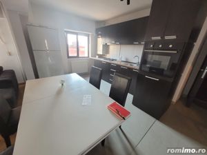 De Vanzare Apartament Zona OMV  Resitei - imagine 2