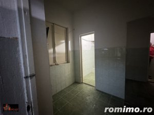 Spațiu comercial/spațiu industrial +apartament - 320 mp- Str. Depozitelor, Zalău - imagine 10