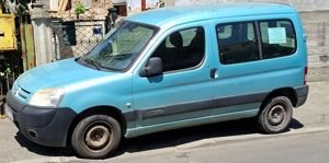 Citroen Berlingo, primul proprietar,TVA deductibil - imagine 3