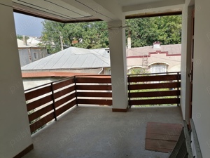 Spațiu comercial de vânzare sau inchiriat  - imagine 9