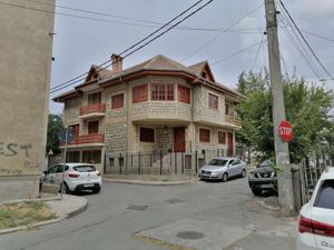 Spațiu comercial de vânzare sau inchiriat 