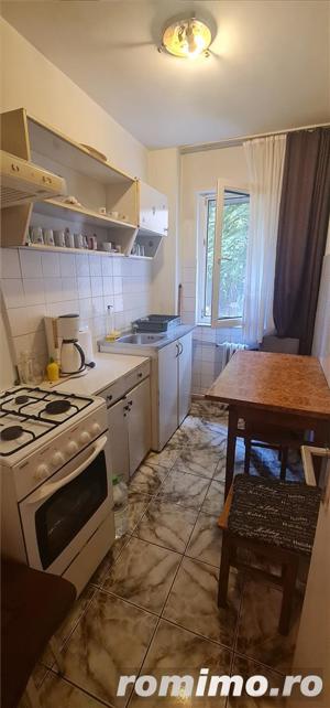 Apartament 2 camere, parter, zona Vlaicu 5 colturi