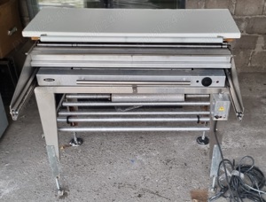 Masa de ambalat Belintra 220v 1300w 