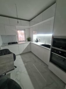 Apartament 3 camere renovat - imagine 2