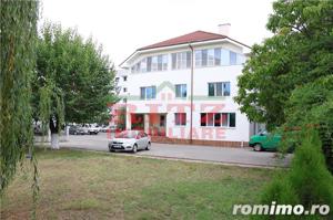 NOU IN PIATA! Complex hotelier de 3*** LA CHEIE in centrul Mun. Slatina ! - imagine 3