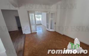 Apartament 3 camere de vanzare, zona Armeneasca - imagine 2