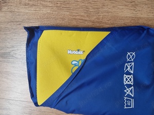 Covoras Huggies anti-alunecare pentru cada sau piscina - imagine 3