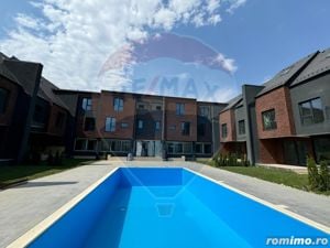 Townhouse 4 camere, piscină încălzită, pompă căldură, finisaje lux - imagine 2