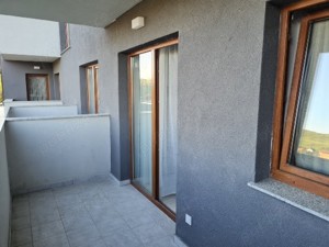 Închiriez apartament cu 2 camere etajul I - imagine 10