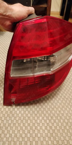 Stop dreapta spate ORIGINAL Honda Jazz ideal facelift 2009-2014 cu led, 33550-TF0-J01
