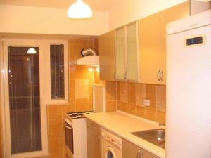 Inchiriez Apartament 3 camere in Titulescu cu loc de parcare ADP - imagine 2