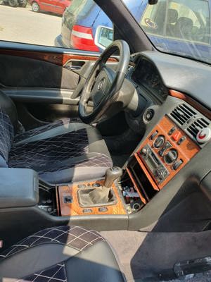 Vand  Mercedes W210 diesel - imagine 3