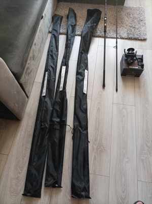 vând 3 lansete crap noi din doi secmenți.