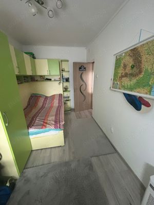 Vand apartament 3 camere - imagine 10