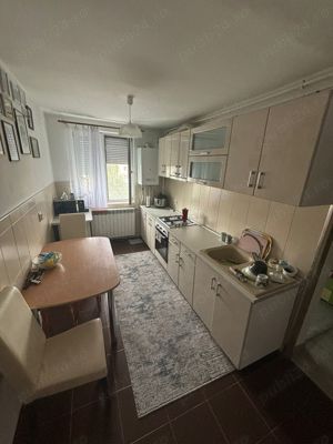 Vand apartament 3 camere - imagine 2