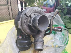 Turbo suflanta Garrett GTA1549LV pt. Laguna 3 2.0 DCI, provine din dezmembrari - imagine 4