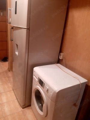 Inchiriez apartament 3 camere pe termen lung semidecomandat in Mangaliaidecomandat 