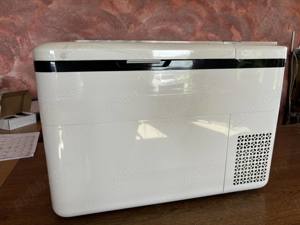 Volltop ladă frigorifică DC-30 cu compresor 28L 12-24V