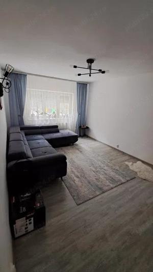 Apartament 3 camere decomandat parter amenajat zona Girocului - imagine 3