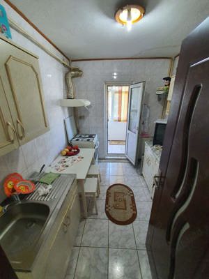 Vand apartament 2 camere Bariera Călărasilor  - imagine 9