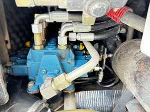 Vând excavator Bobcat 435, 4,5T. - imagine 5