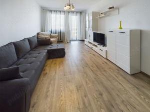 Cazare Brașov   regim hotelier, apartament cu 2 camere in zona Coreso Mall - imagine 8