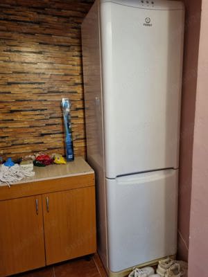 ofer spre inchiriere garsoniera