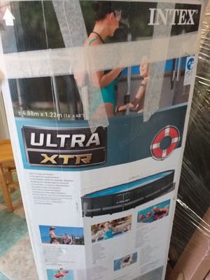 Vând piscină supraterana gonflabilă,  pompă noua , scara , cu toate accesoriile incluse - imagine 2