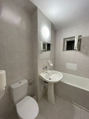 Apartament 3 camere Calea Nationala zona Util - imagine 3