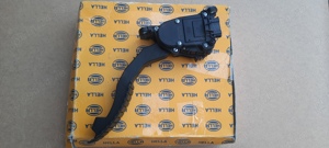 Pedala accelerație Renault Laguna 2    82 00 415 818 — RENAULT