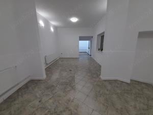 Inchiriez spatiu comercial zona Centrala-Saguna - ID : RH-41629-property