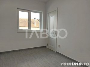 Casa de vanzare pe 1 nivel 92 mp 3 camere teren livada 2042 mp Sacel - imagine 3