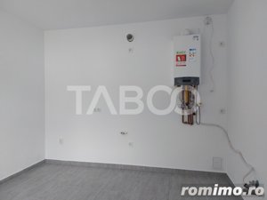 Casa de vanzare pe 1 nivel 92 mp 3 camere teren livada 2042 mp Sacel - imagine 12