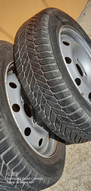 Vând 4 genți 5,5 j 14 echipate cu anvelope 175/65R14 de iarnă . - imagine 2