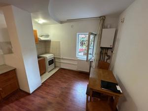 Apartament in zona soarelui cu centrala proprie. mobilat si utilat. - imagine 5