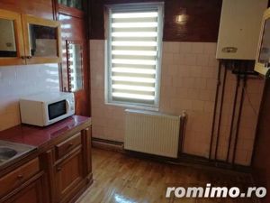 Tudor - Vanzare apartament 2 camere - Str. Banat - imagine 2