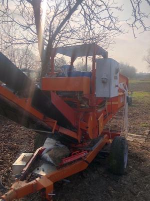 Vând tocător lemn și resturi vegetale - imagine 2