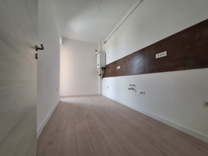 EtaJul 2. Model decomandat, spatios, 56 mp utili si terasa de 14 mp. - imagine 4