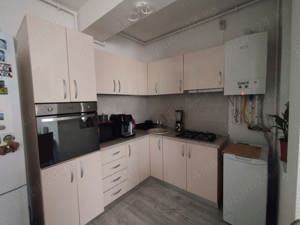 proprietar vând apartament 