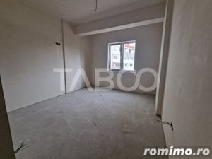 Apartament de 83 mpu 3 camere 2 bai 2 balcoane COMISION 0% in SIBIU - imagine 9