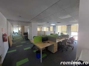 Bd. Mamaia, spatiu birouri 344 mp., cladire reprezentativa - imagine 2