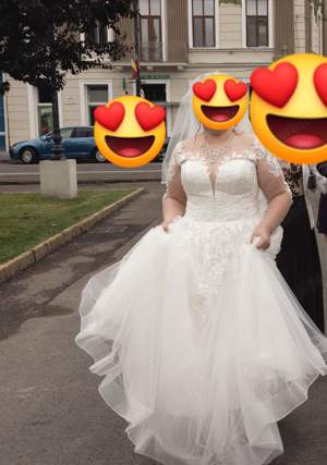 Vând rochie de mireasă cumpărată de la Angelo