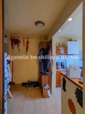 Ap. 2 camere in Deva, zona Ultracentrala, Piata Victoriei, 46mp, semidecomandat, etaj 4... - imagine 8