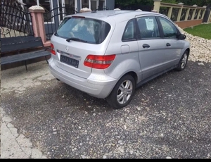 Vand Mercedes Benz B150 2000 euro pret fix