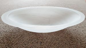 Abajur de sticlă mata pentru plafonieră - imagine 2