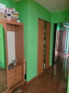 Inchiriere Apartament cu 3 camere Aradului 400 Euro