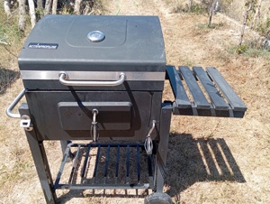 Vând grătar pentru mici 