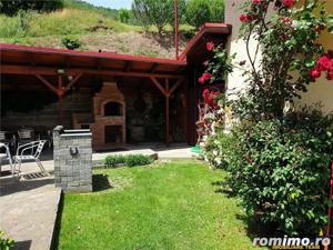 Tur 3D! Pensiune in areal pretios, Moieciu, Bran, Brasov - imagine 4